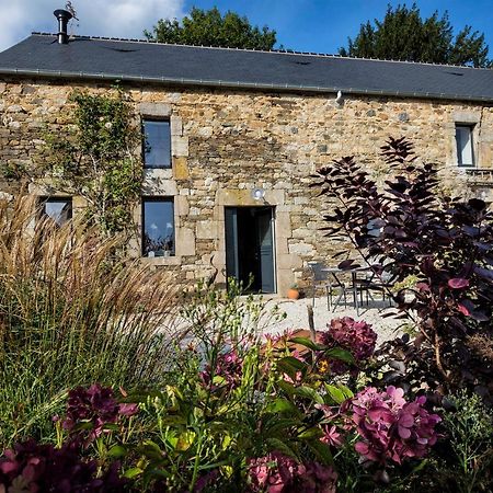 Au Fil De L'Eau Bed & Breakfast Le Vast Eksteriør bilde