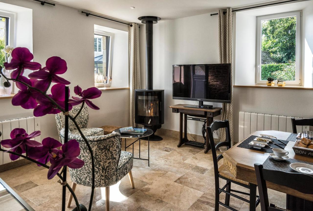 Au Fil De L'Eau Bed & Breakfast Le Vast Eksteriør bilde